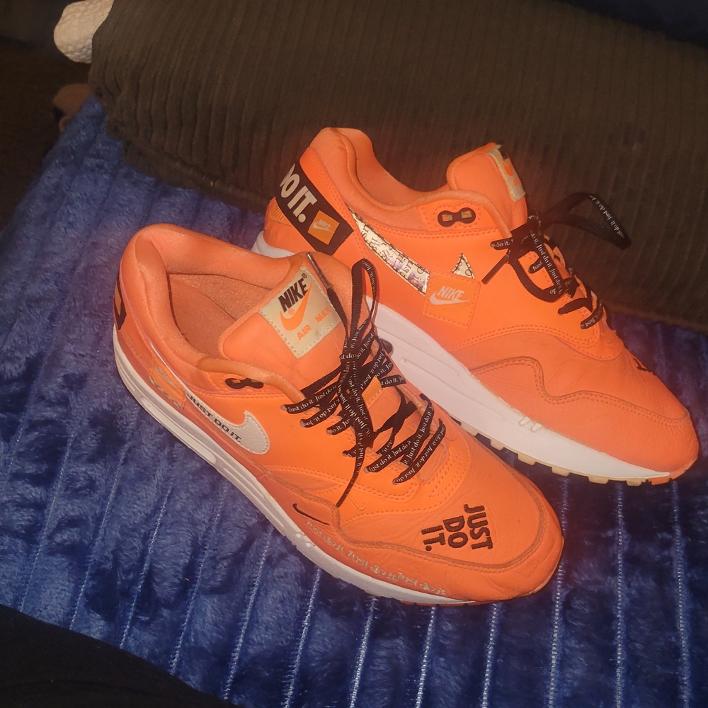 Nike Air Max Orange Sneakers - Picture 2 of 7